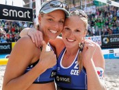 Die Siegerinnen in Berlin: Kristyna Kolocova und Marketa Slukova