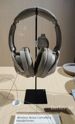 Kopfhörermodell WH 1000 XM3 von Sony