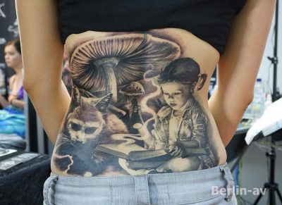 Wunderschönes Rückentattoo von Mirel Tattoo